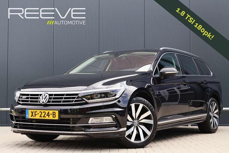Zwart Gebruikt 2017 VW Passat Edition Stationwagen | € 18.400 (Iets duurder) - Afbeelding 1/4