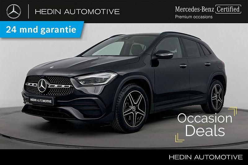 Zwart Occasion 2026 Mercedes GLA250 AMG line SUV | € 43.900 - Afbeelding 1/4