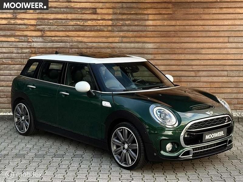 Groen, metallic lak Gebruikt 2015 Mini Cooper S Clubman Chili Stationwagen | € 12.990 - Afbeelding 1/4