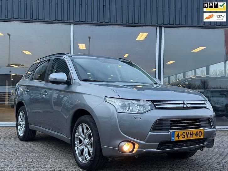 Occasion 2013 Mitsubishi Outlander Instyle SUV | € 6.950 (Super prijs) - Afbeelding 1/4