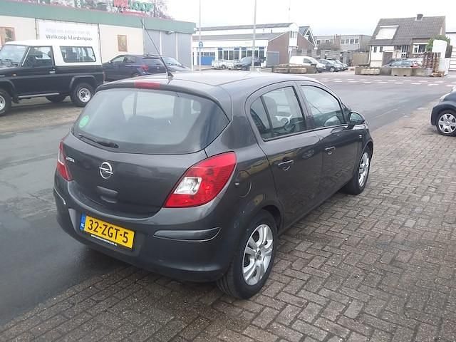 Occasion Opel Corsa Cosmo 2011 Grijs (metallic) Hatchback