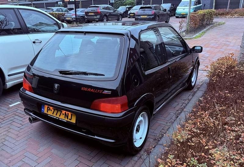 Zwart Gebruikt 1997 Peugeot 106 Hatchback | € 17.500 - Afbeelding 1/4