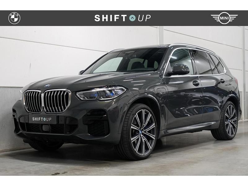 Grijs Gebruikt 2022 BMW X5 M Sport SUV | € 66.940 (Goede deal) - Afbeelding 1/3