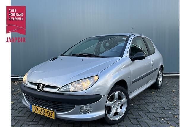 Grijs Gebruikt 2001 Peugeot 206 GTi Hatchback | € 2.899 - Afbeelding 1/4