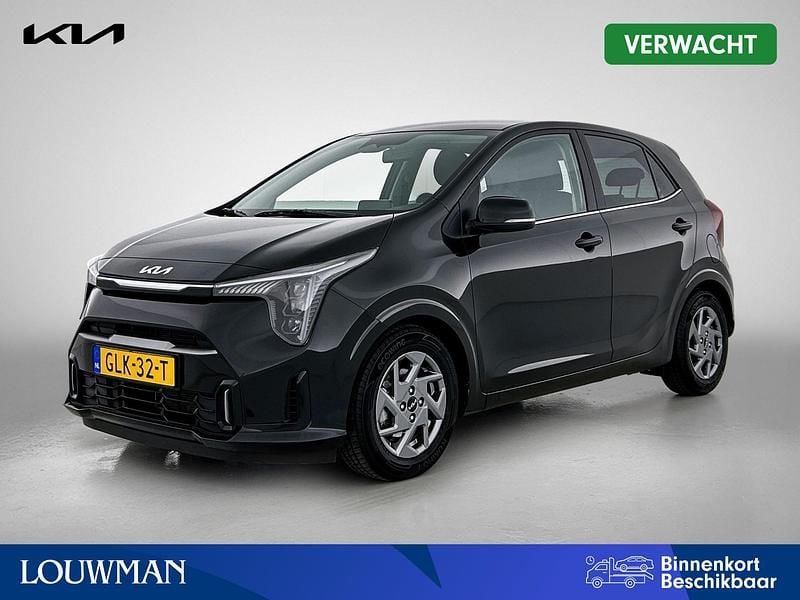 Zwart metallic Occasion 2024 Kia Picanto Basis Hatchback | € 18.445 (Eerlijke prijs) - Afbeelding 1/4