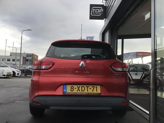 Occasion Renault Clio GrandTour Authentique 90 PK (66 kW) 2014 Rood Stationwagen