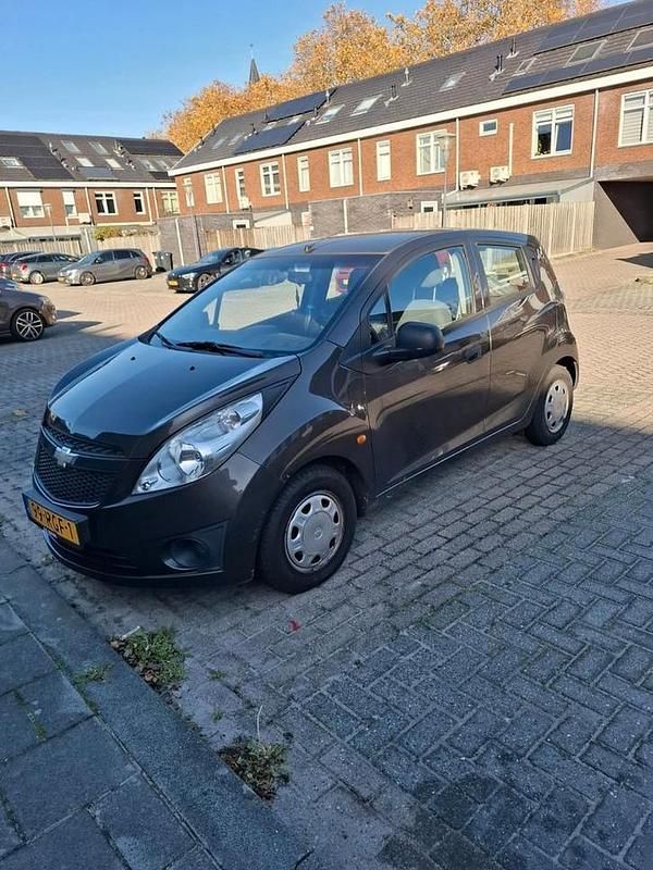 Occasion 2011 Chevrolet Spark Hatchback | € 2.600 (Eerlijke prijs) - Afbeelding 1/3