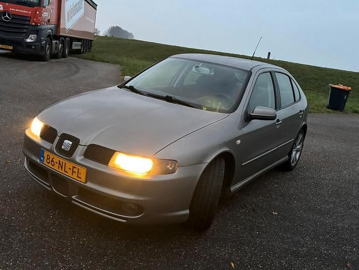 Gebruikt 2004 Seat Leon | € 2.750 (Goede deal) - Afbeelding 1/4