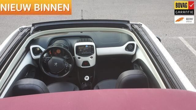 Wit Gebruikt 2015 Peugeot 108 Hatchback | € 7.899 (Eerlijke prijs) - Afbeelding 1/4