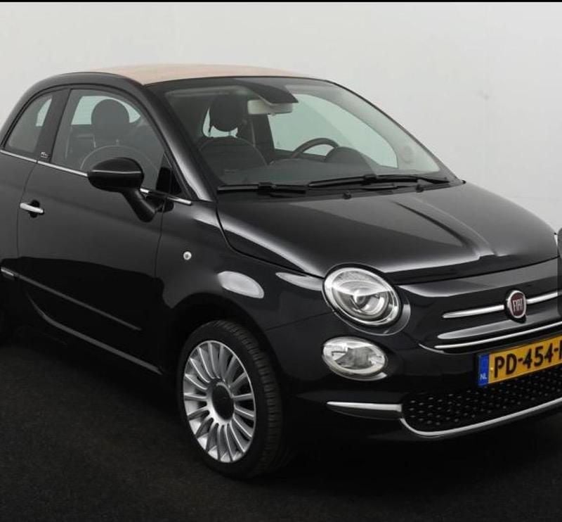 Zwart Gebruikt 2017 Fiat 500C Lounge Cabriolet | € 8.880 (Goede deal) - Afbeelding 1/4