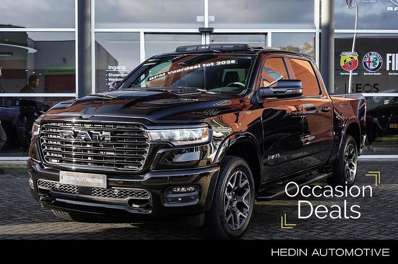 Zwart Occasion 2024 Dodge Ram Pickup | € 63.945 - Afbeelding 1/4