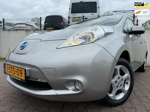 Gebruikt 2013 Nissan Leaf Base Hatchback | € 5.999 (Iets duurder) - Afbeelding 1/1