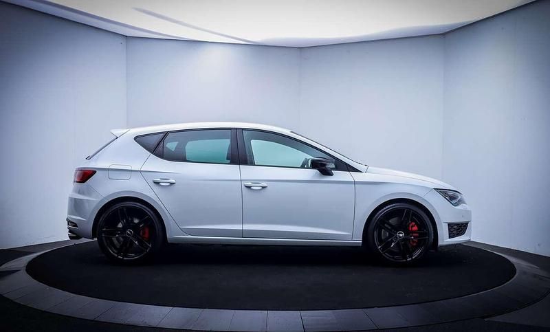 Occasion Seat Leon CUPRA 282 PK (207 kW) 2015 Wit Hatchback