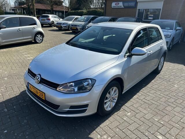 Grijs Gebruikt 2014 VW Golf VII Comfortline Hatchback | € 9.600 (Eerlijke prijs) - Afbeelding 1/4