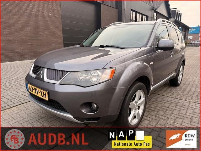 Occasion Mitsubishi Outlander Intense+ 170 PK (125 kW) 2007 Grijs SUV