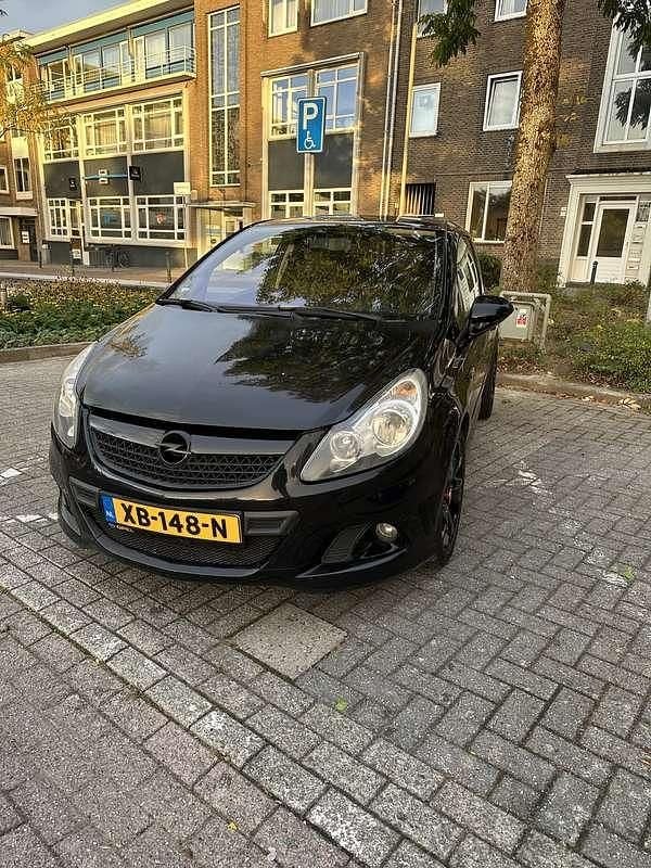 Zwart Gebruikt 2008 Opel Corsa OPC Hatchback | € 3.200 (Super prijs) - Afbeelding 1/4