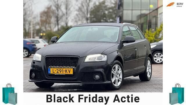 Zwart Gebruikt 2010 Audi A3 Sportback Attraction Hatchback | € 5.950 (Eerlijke prijs) - Afbeelding 1/4
