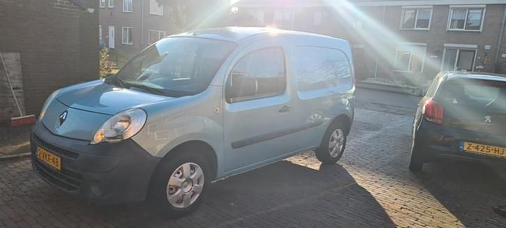 Occasion 2010 Renault Kangoo | € 5.000 (Goede deal) - Afbeelding 1/4