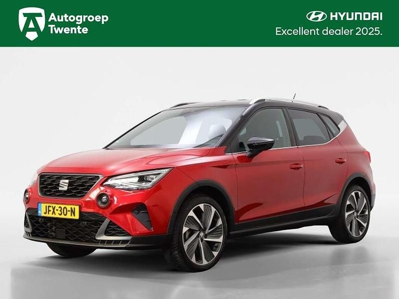 Rood Occasion 2024 Seat Arona FR SUV | € 23.850 (Eerlijke prijs) - Afbeelding 1/4