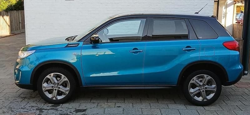 Occasion Suzuki Vitara Exclusive 120 PK (88 kW) 2018 Blauw (metallic) SUV