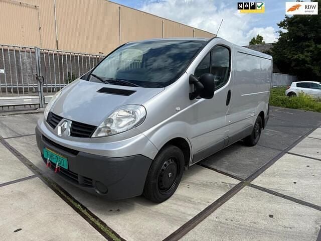 Grijs Gebruikt 2013 Renault Trafic Van | € 2.999 (Super prijs) - Afbeelding 1/4