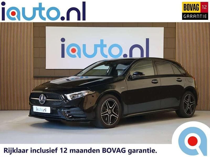 Zwart Gebruikt 2020 Mercedes A250 Business Hatchback | € 28.945 (Eerlijke prijs) - Afbeelding 1/4