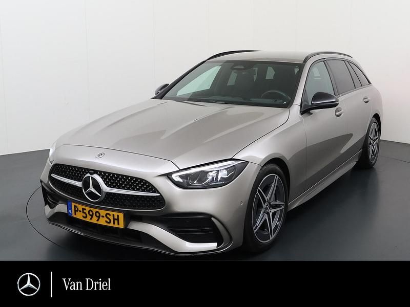 Zilver Occasion 2021 Mercedes C200 AMG line Stationwagen | € 36.500 (Iets duurder) - Afbeelding 1/4