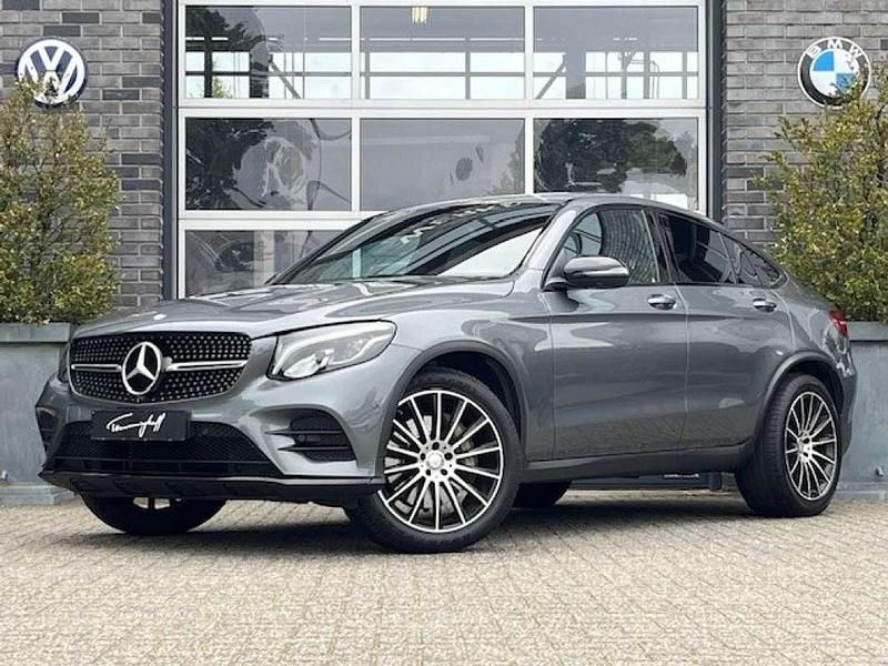 Grijs Gebruikt 2017 Mercedes 220 AMG SUV | € 31.900 (Iets duurder) - Afbeelding 1/4