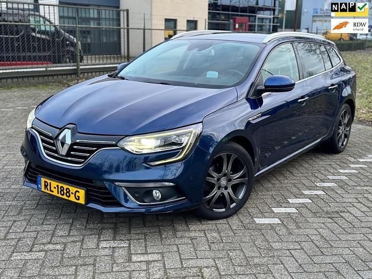 Occasion Renault Mégane IV Signature 110 PK (80 kW) 2018 Stationwagen