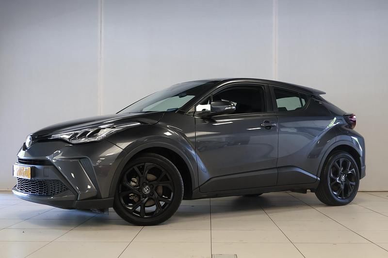 Grijs Gebruikt 2023 Toyota C-HR Business Edition SUV | € 25.794 (Goede deal) - Afbeelding 1/4