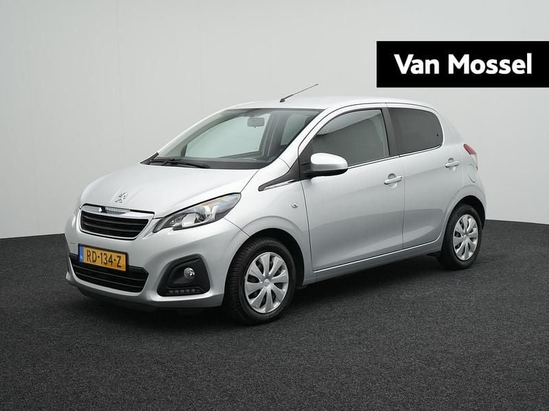 Grijs Gebruikt 2017 Peugeot 108 Active Hatchback | € 7.900 (Eerlijke prijs) - Afbeelding 1/4
