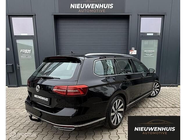 Occasion VW Passat Highline 150 PK (110 kW) 2019 Zwart Stationwagen
