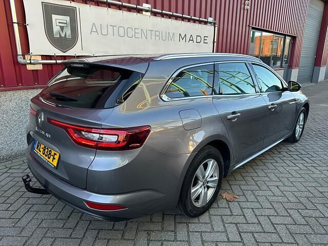 Occasion Renault Talisman Zen 150 PK (110 kW) 2017 Grijs Stationwagen