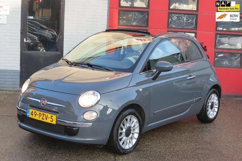 Grijs Occasion 2011 Fiat 500C Lounge Cabriolet | € 4.500 (Iets duurder) - Afbeelding 1/4