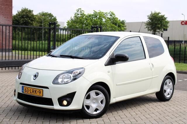 Wit Gebruikt 2010 Renault Twingo Dynamique Hatchback | € 3.499 (Eerlijke prijs) - Afbeelding 1/4