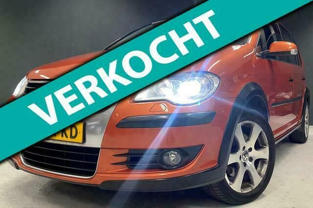 Oranje Gebruikt 2008 VW Touran MPV | € 8.950 - Afbeelding 1/4