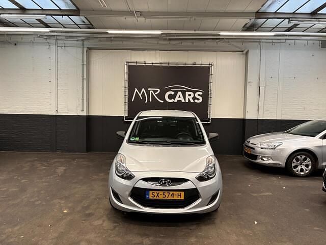 Grijs Gebruikt 2011 Hyundai ix20 Hatchback | € 4.250 (Goede deal) - Afbeelding 1/4