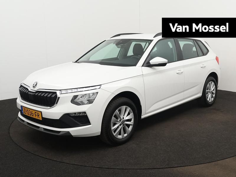 Wit Gebruikt 2024 Skoda Kamiq Selection SUV | € 25.855 - Afbeelding 1/4