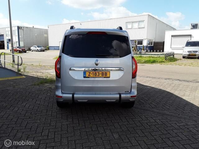 Occasion Renault Kangoo Komfort 131 PK (96 kW) 2023 Grijs MPV
