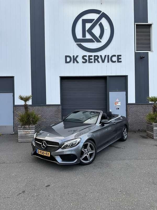Occasion Mercedes C180 AMG line 156 PK (114 kW) 2017 Grijs, andere lak Cabriolet