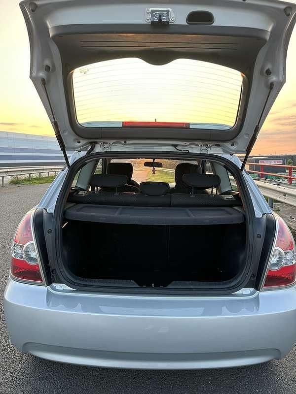 Occasion Hyundai Accent 97 PK (71 kW) 2009 Grijs MPV