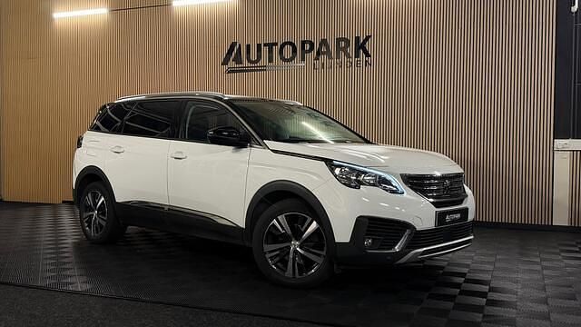 Wit Occasion 2018 Peugeot 5008 Allure SUV | € 15.950 (Eerlijke prijs) - Afbeelding 1/4