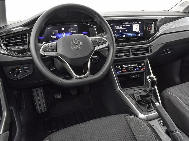 Nieuw VW Polo Edition 95 PK (69 kW) 2025 Grijs (metallic) Hatchback