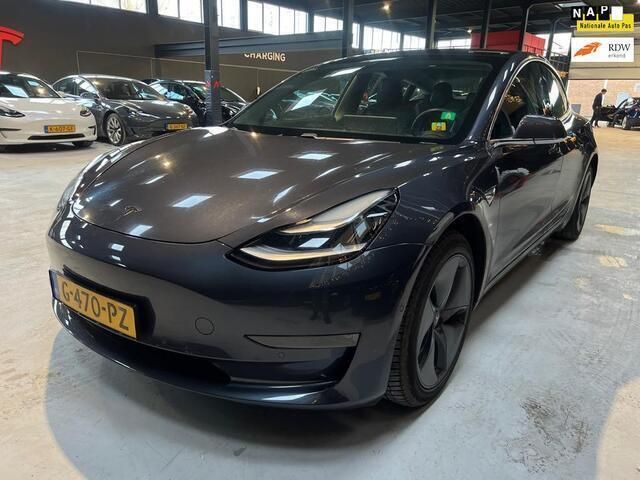 Grijs Gebruikt 2019 Tesla Model 3 Long Range Sedan | € 22.244 (Goede deal) - Afbeelding 1/4