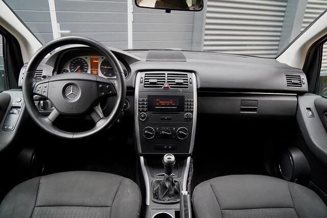 Occasion Mercedes B180 109 PK (80 kW) 2006 Blauw (metallic) MPV