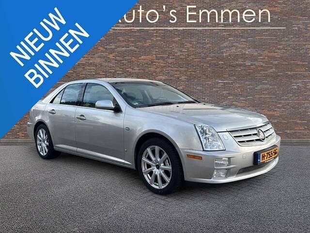 Grijs Gebruikt 2007 Cadillac STS Sedan | € 9.999 - Afbeelding 1/4