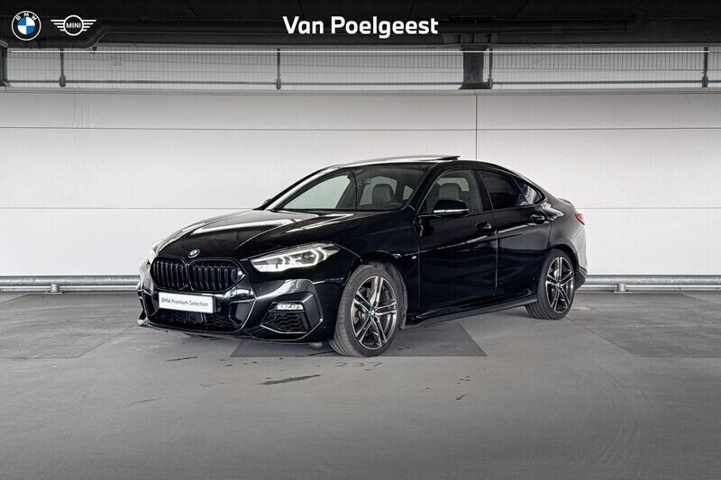 Saphirschwarz metallic (zwart metallic) Gebruikt 2021 BMW 220 Executive Coupé | € 32.500 (Eerlijke prijs) - Afbeelding 1/4