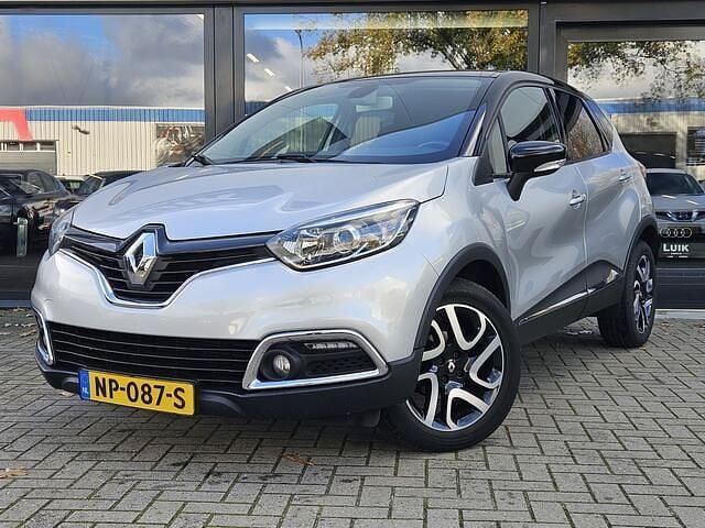 Grijs Gebruikt 2016 Renault Captur Dynamique SUV | € 7.700 (Super prijs) - Afbeelding 1/4