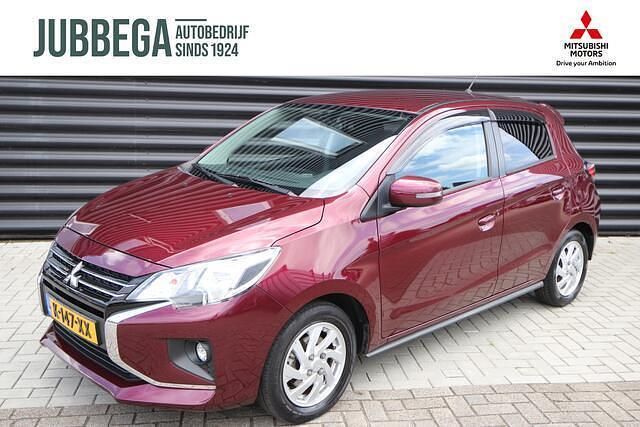 Rood Gebruikt 2021 Mitsubishi Space Star Hatchback | € 15.695 (Eerlijke prijs) - Afbeelding 1/4