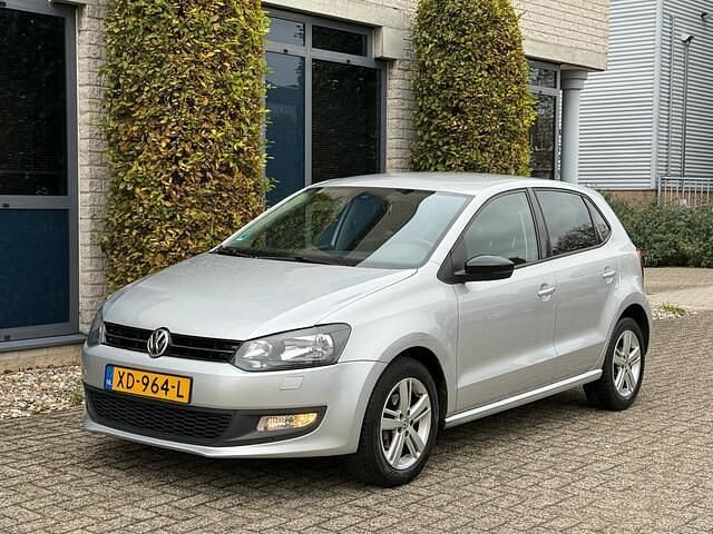 Grijs Gebruikt 2013 VW Polo Match Hatchback | € 4.750 (Eerlijke prijs) - Afbeelding 1/4